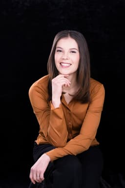 Lee Stevens (She/Her/Hers)